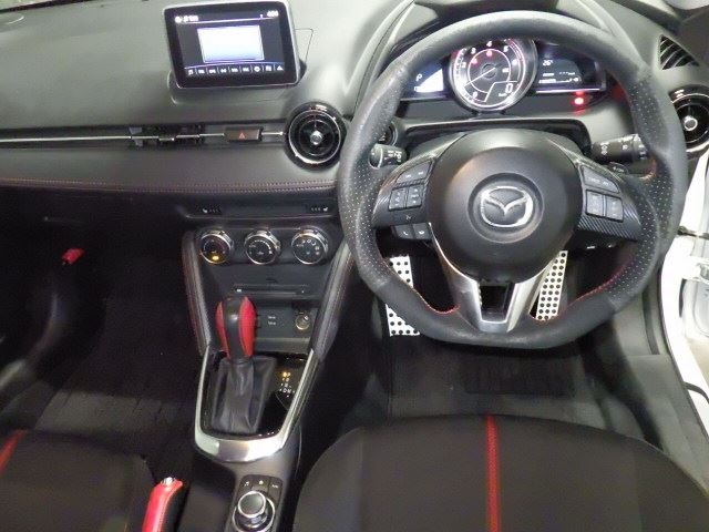 MAZDA DEMIO 2016