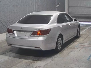 TOYOTA CROWN 2013