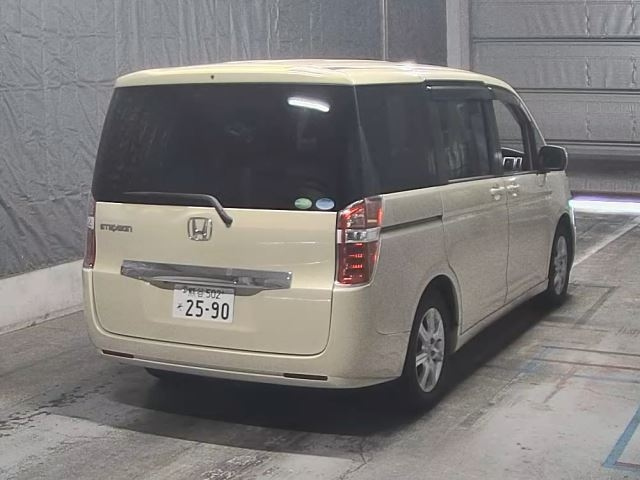HONDA STEP WAGON 2014