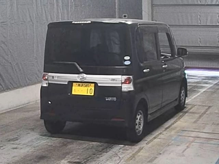 DAIHATSU TANTO 2011