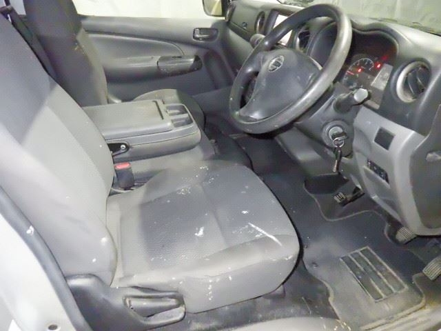 NISSAN CARAVAN VAN 2013