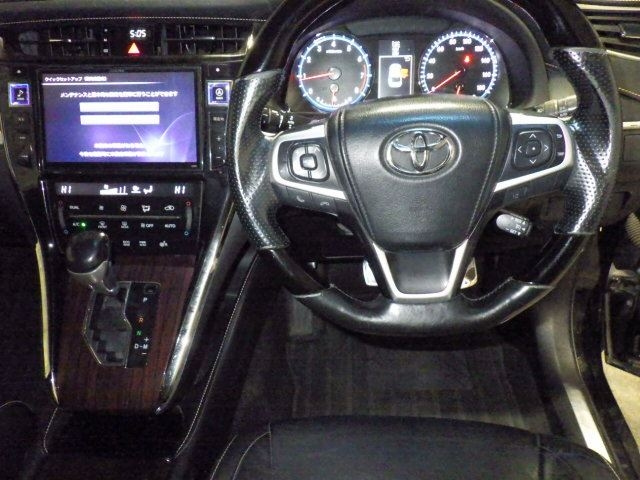 TOYOTA HARRIER 2016