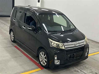 DAIHATSU MOVE 2013
