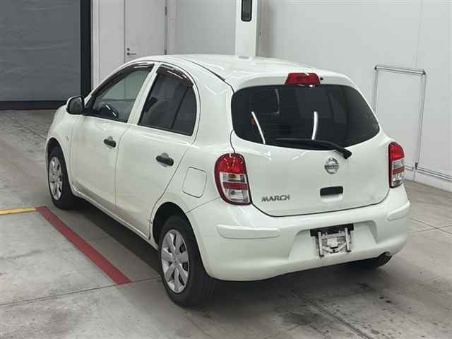 NISSAN MARCH 2013