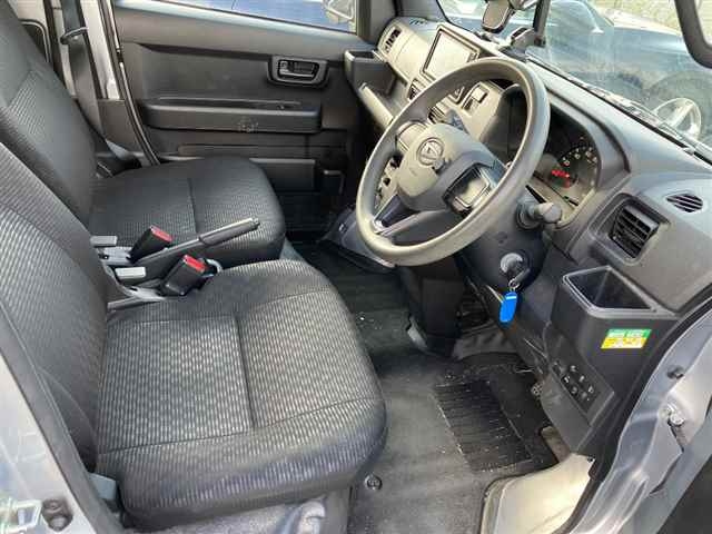 DAIHATSU HIJET VAN 2022