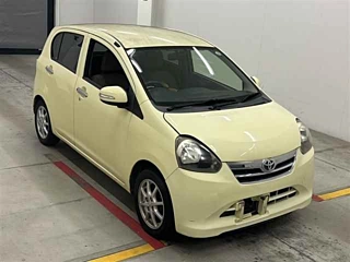 TOYOTA PIXIS EPOCH 2012