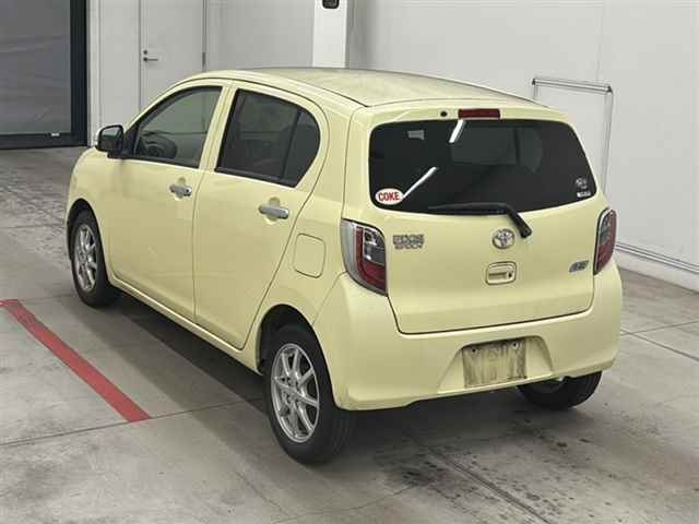 TOYOTA PIXIS EPOCH 2012