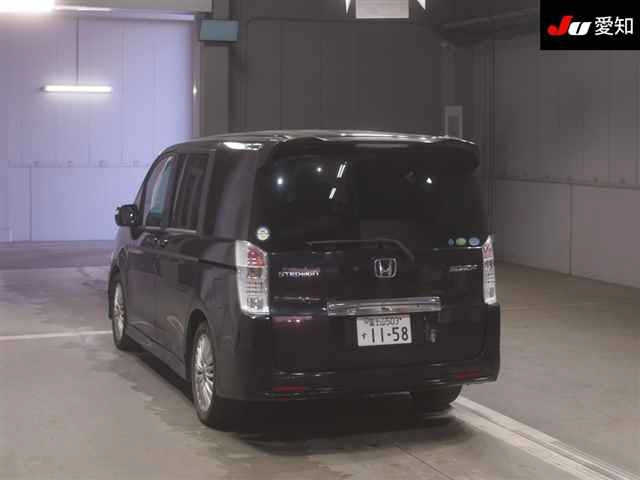 HONDA STEP WAGON 2009