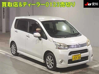 DAIHATSU MOVE 2011