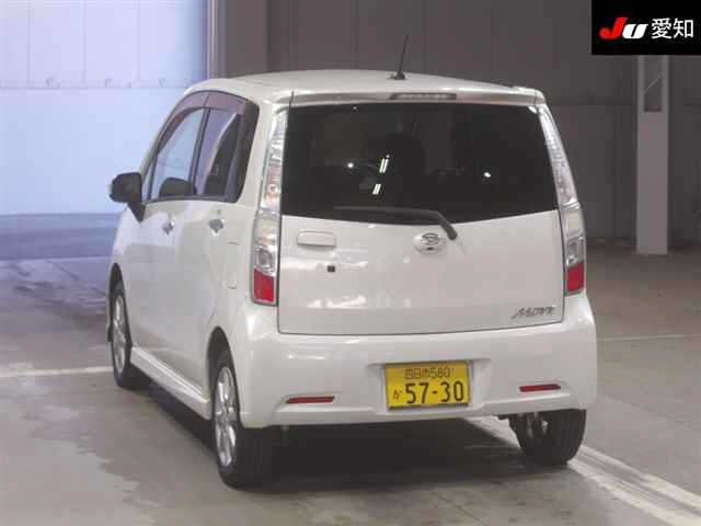 DAIHATSU MOVE 2011
