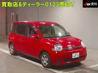 TOYOTA SIENTA 2010