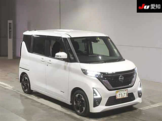 NISSAN ROOX 2023
