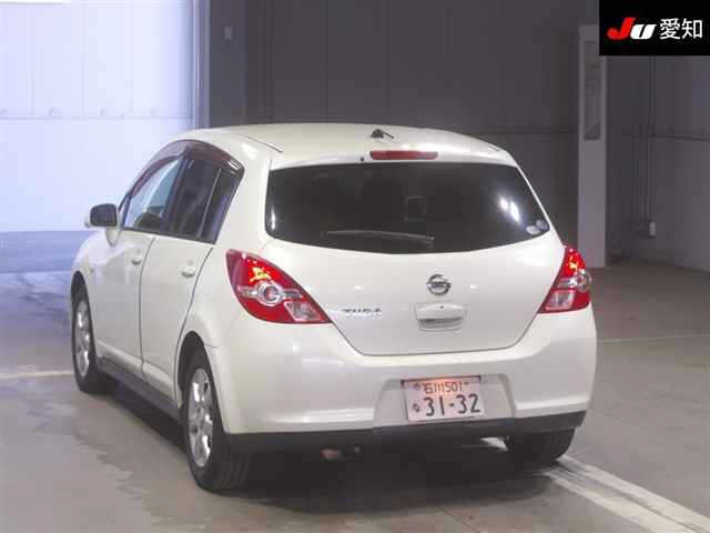 NISSAN TIIDA 2009
