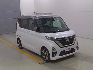 NISSAN ROOX 2022