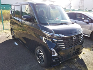 NISSAN ROOX 2023