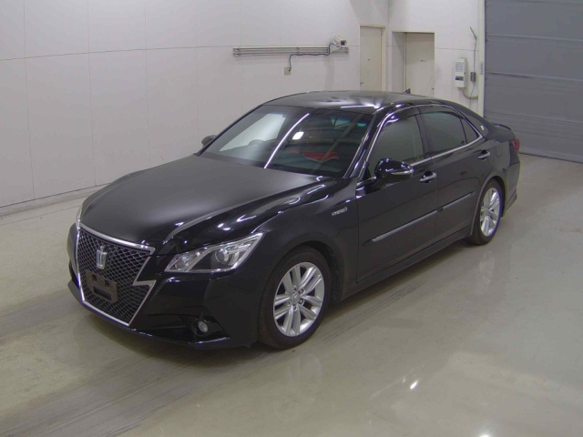 TOYOTA CROWN 2013