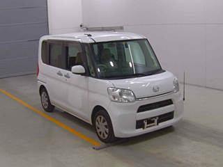 DAIHATSU TANTO 2016