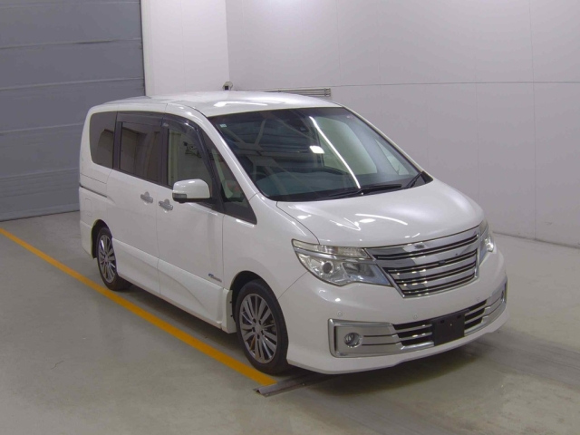 NISSAN SERENA 2014