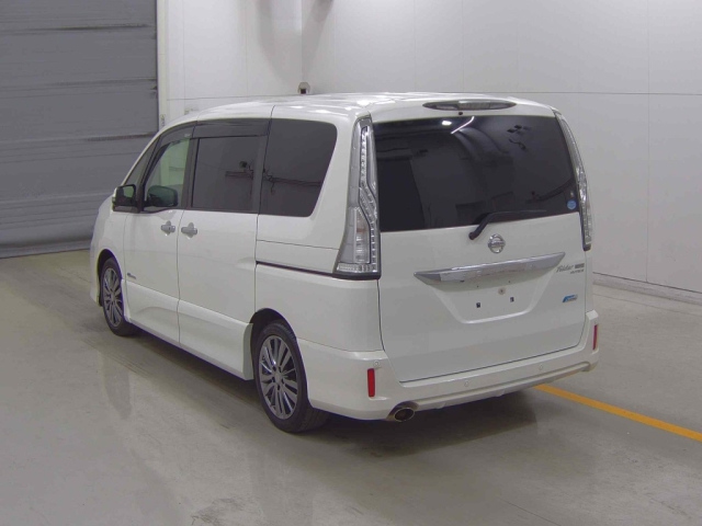NISSAN SERENA 2014