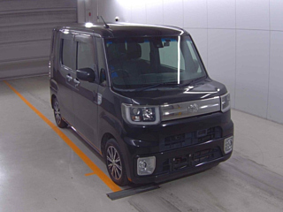 TOYOTA PIXIS MEGA 2017