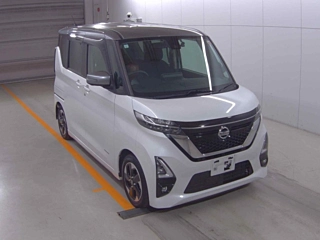 NISSAN ROOX 2021