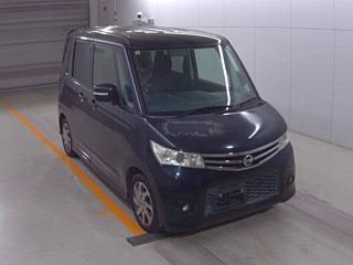 NISSAN ROOX 2012