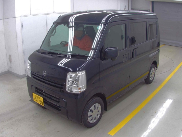 NISSAN CLIPPER VAN 2024
