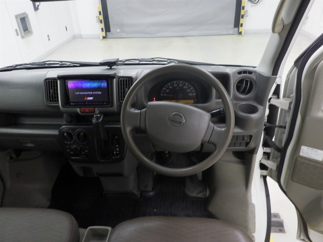 NISSAN CLIPPER VAN 2015