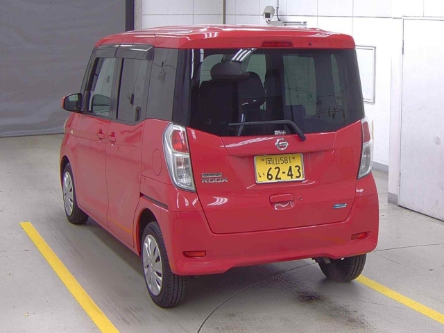 NISSAN DAYZ ROOX 2015