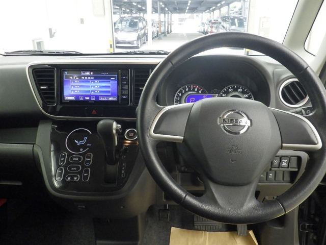 NISSAN DAYZ ROOX 2014