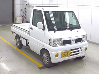 NISSAN CLIPPER TRUCK 2011