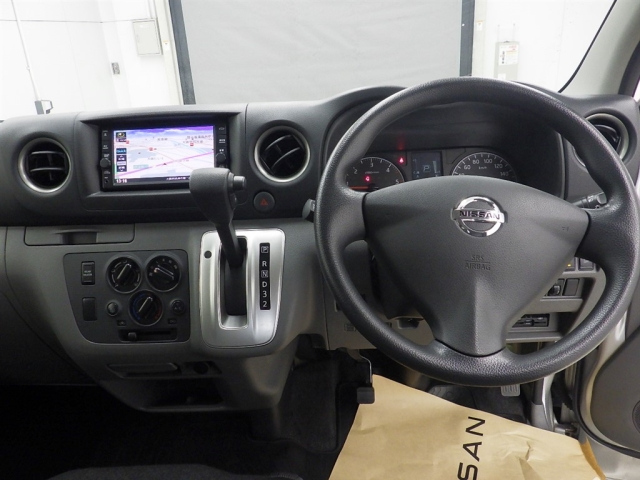 NISSAN CARAVAN VAN 2020