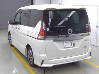 NISSAN SERENA 2017
