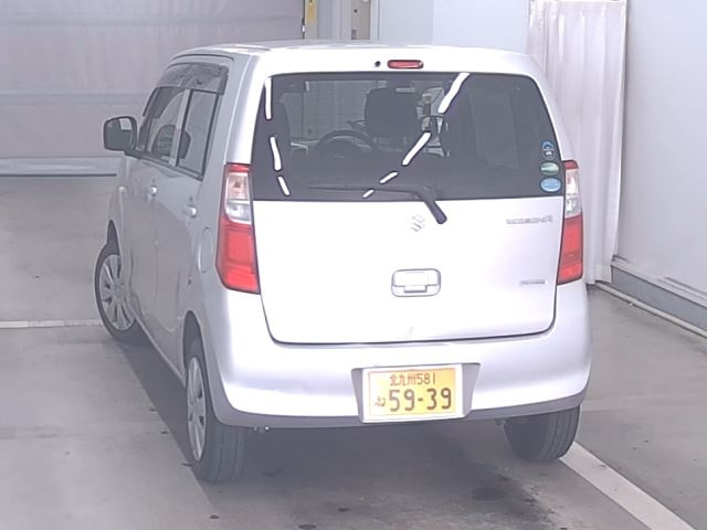 SUZUKI WAGON R 2015