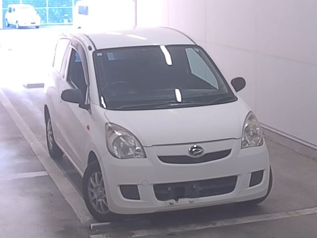 DAIHATSU MIRA 2016