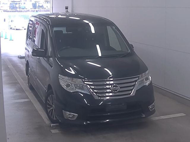 NISSAN SERENA 2015