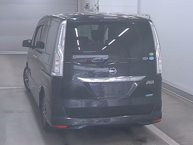NISSAN SERENA 2015