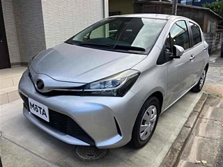 TOYOTA VITZ 2016