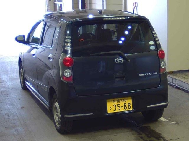 DAIHATSU MIRA 2010