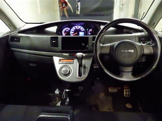 DAIHATSU MOVE 2010