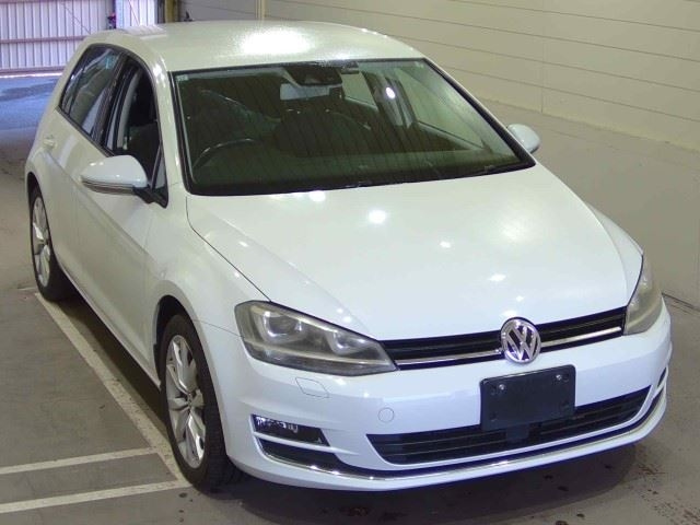 VOLKSWAGEN GOLF 2013