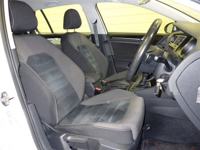 VOLKSWAGEN GOLF 2013