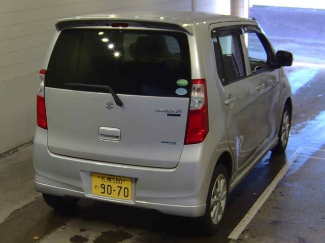 SUZUKI WAGON R 2013