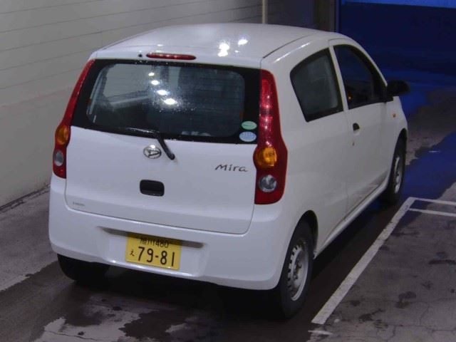 DAIHATSU MIRA 2015