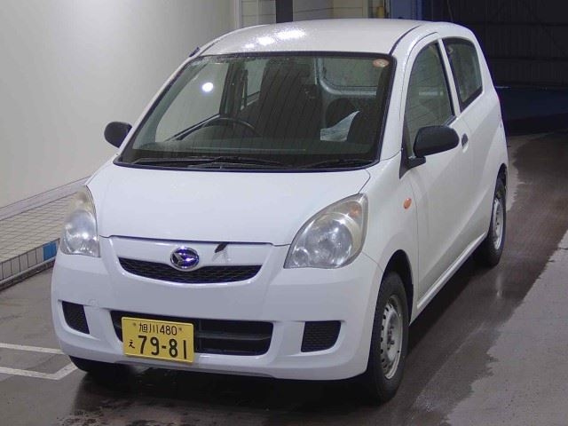 DAIHATSU MIRA 2015