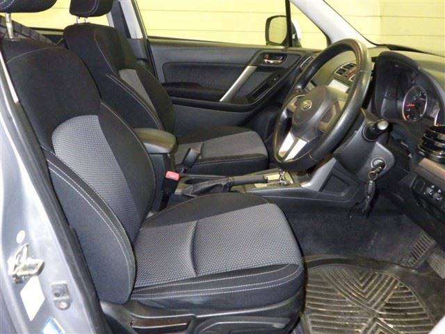 SUBARU FORESTER 2016