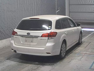 SUBARU LEGACY 2011