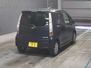 DAIHATSU MOVE 2011