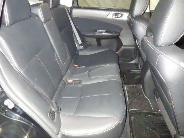 SUBARU FORESTER 2010