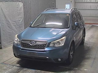 SUBARU FORESTER 2015